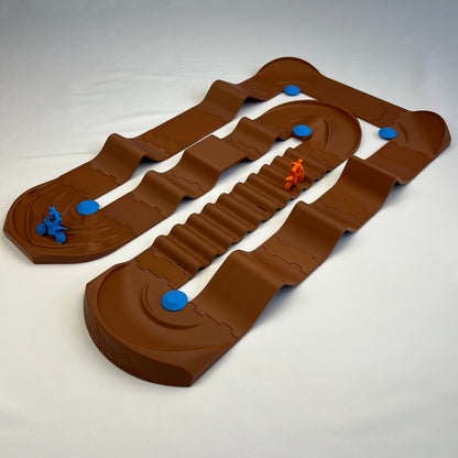 TRAX Arena Kit- 35 Piece