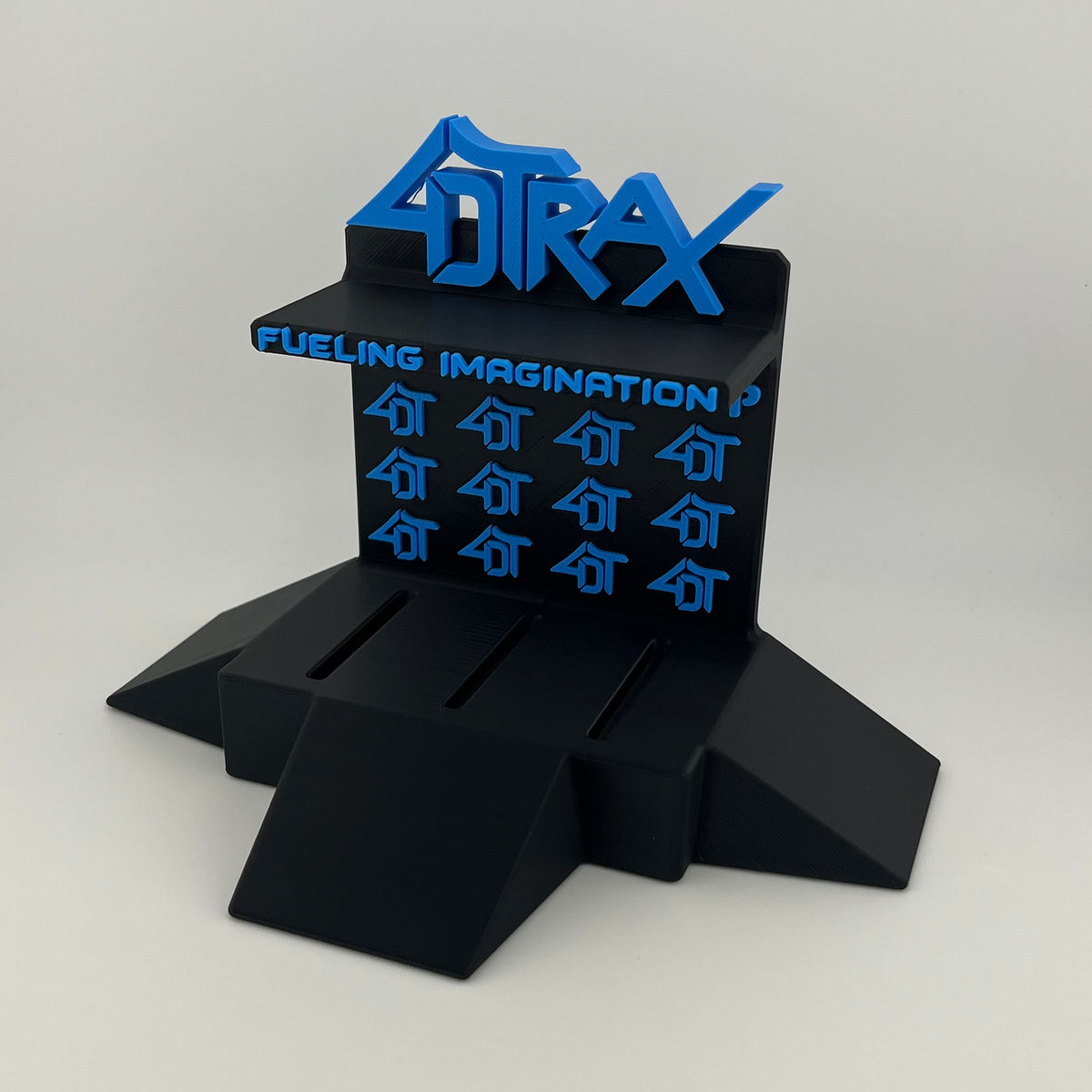 TRAX Podium