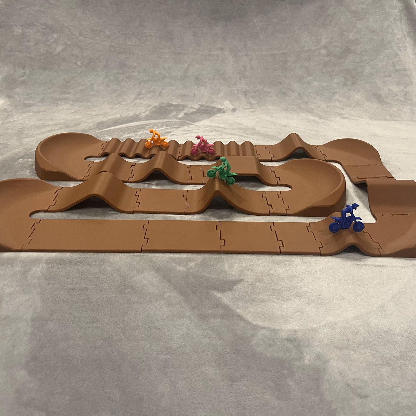 TRAX Arena Kit- 28 Piece
